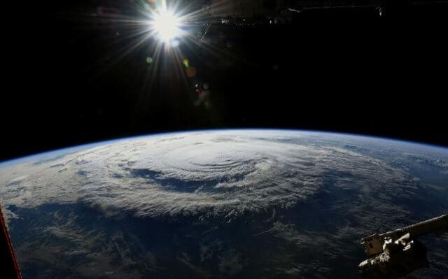 astronaut-ricky-arnold-photo-hurricane-florence-from-international-space-station